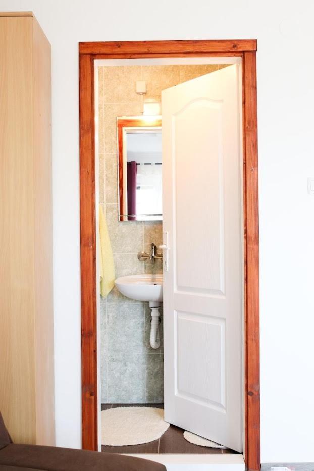 Charming Studio Masa Palić Buitenkant foto