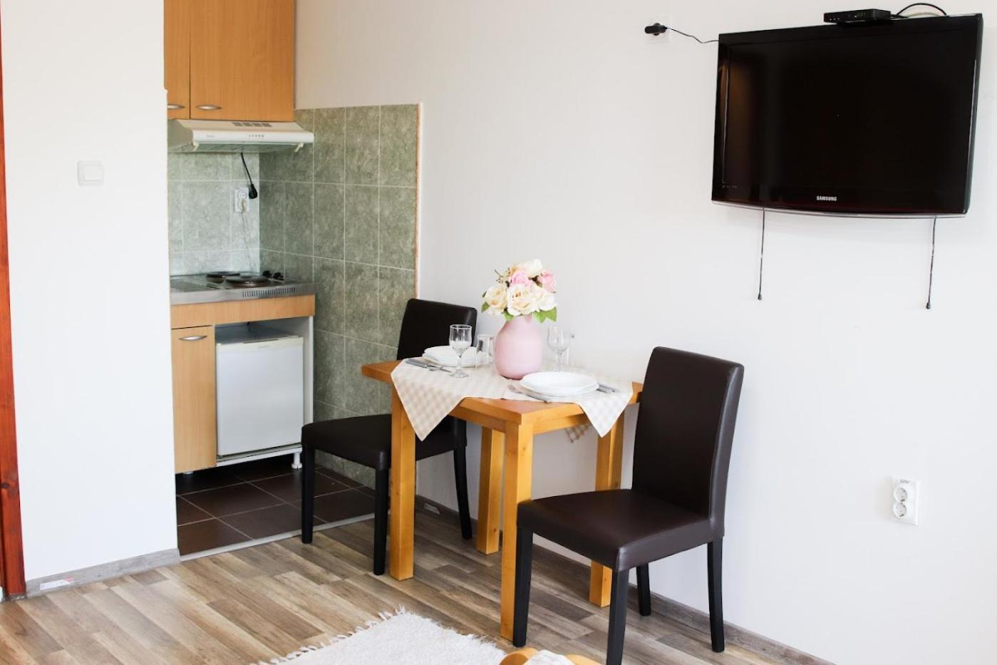Charming Studio Masa Palić Buitenkant foto